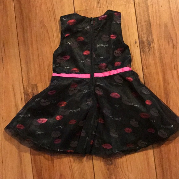 Betsy Johnson net overlay dress - Picture 4 of 6